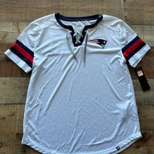 NFL Patriots White and Navy lace front top women’s Large